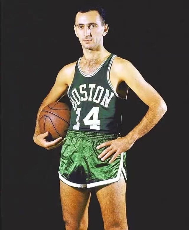 的交叉跑动 的交叉跑动